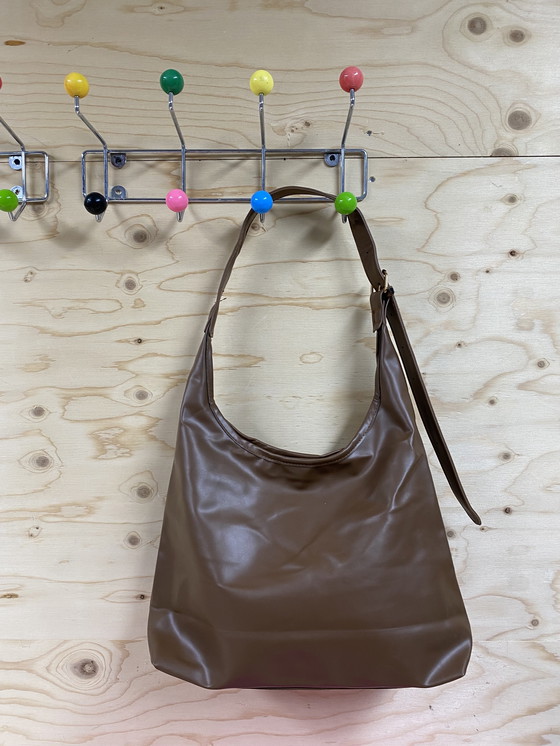 Image 1 of Appendiabiti retrò a forma di palla Appendiabiti retrò a forma di palla Appendiabiti Sputnik