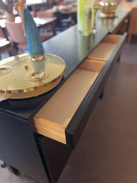 Image 1 of Das Coene-Sideboard im brutalistischen Stil aus schwarzer Eiche