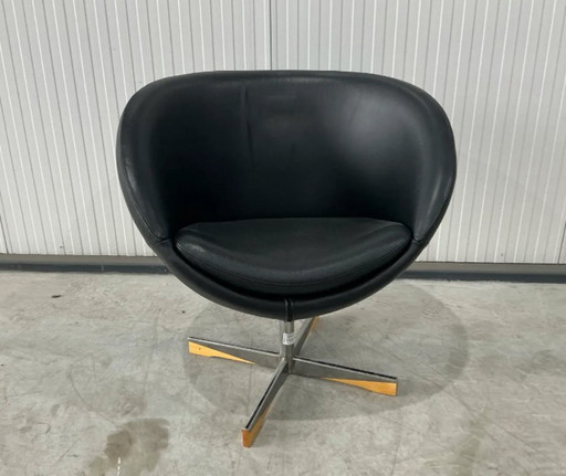 Planet armchair designed by Sven Ivar Dysthe – fauteuils, Leather