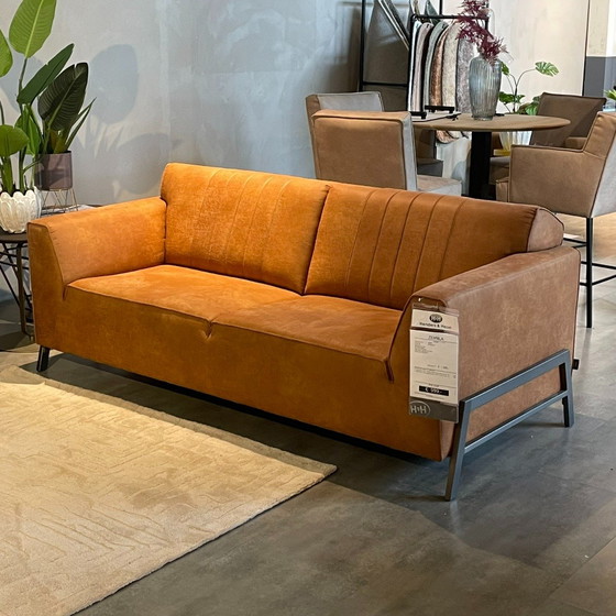 Image 1 of 2.5 Zembla