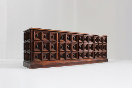 Vintage-Sideboard im brutalistischen Stil