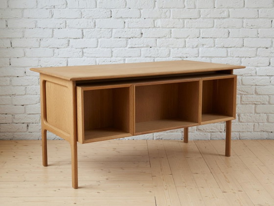 Eikenhouten directiebureau door Arne Vodder van Brouer Møbelfabrik, Denemarken, jaren 60 – Wood (photo 10 of 16)