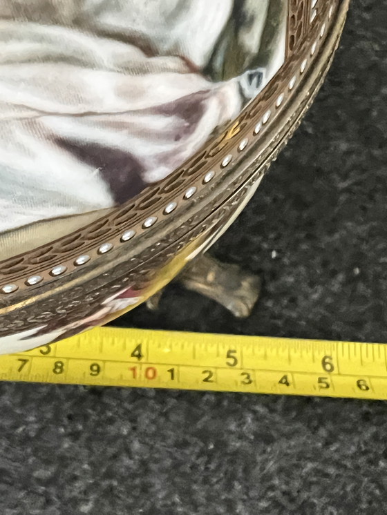 Image 1 of Großes Limoges-Ei mit Fuß und Messingbeschlägen