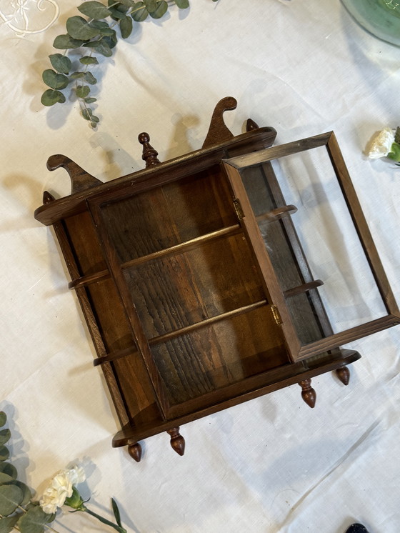 Image 1 of Vetrina vintage in legno
