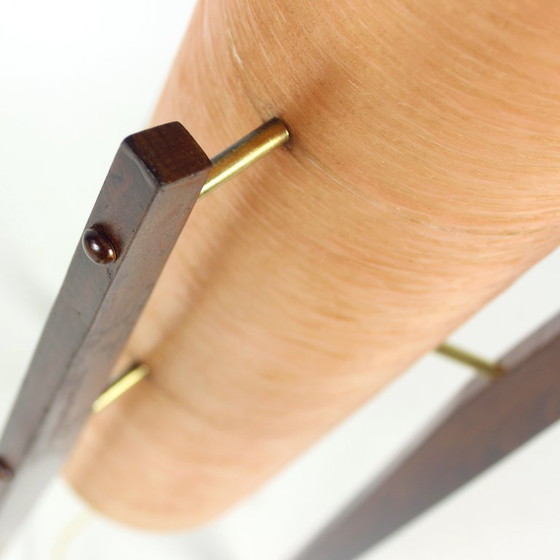 Image 1 of Lampada a razzo spaziale indipendente in fibra di vetro rosa, Cecoslovacchia, anni '60