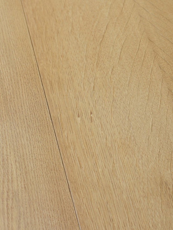 Image 1 of Extendable round dining table oak Danish