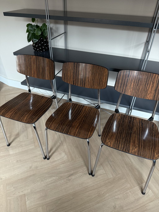 3 Formica retro chairs (+1 free)
