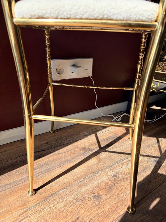 Image 1 of 2 sedie Chiavari in ottone, bianche e rosse