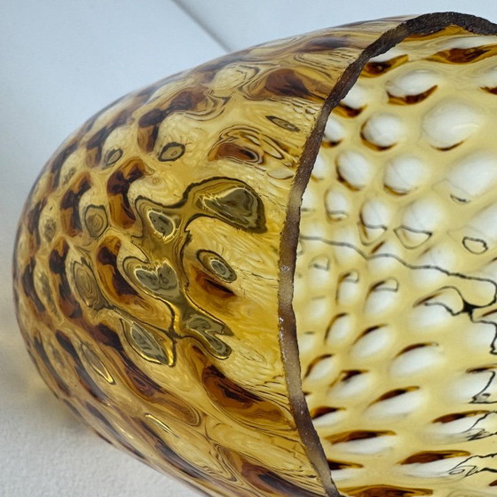 LOT 3 VINTAGE AMBER TEXTURED GLASS PENDANT LAMPS, Gold (photo 10 of 10)