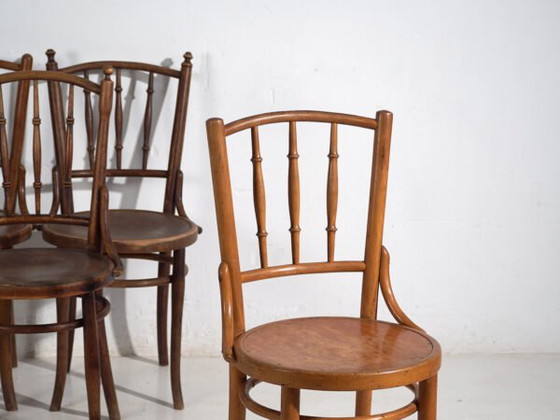 Antique Thonet bentwood chairs (c.1920). Set of 4 pieces #14 – Dining chairs (photo 12 of 40)