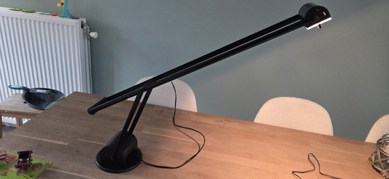 Image 1 of Lampada da tavolo a sbalzo nera in stile postmoderno degli anni '80, prodotta da Lite Source Inc.