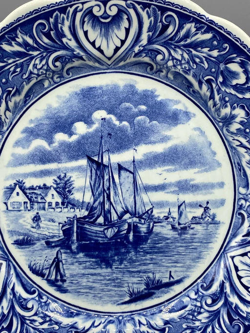 Assiette décorative Sphinx royal Maastricht – Delft – Paysage néerlandais avec voiliers – servies, Ceramic (photo 2 of 4)