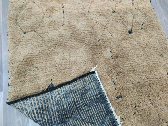 Image 1 of Tapis en laine fait main – coloris personnalisables 300cmx150cm