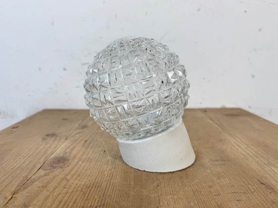 Image 1 of Applique murale vintage en porcelaine blanche, années 1970