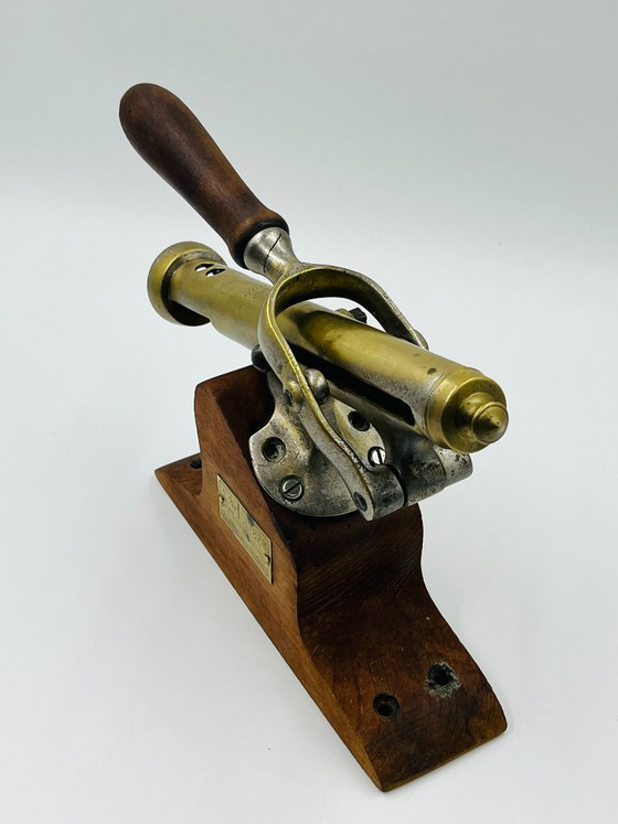 Cavatappi da Banco "The Don" in Ottone – 1903 – Cornelius Chambers, Accessori da tavola (photo 2 of 14)