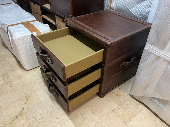 Set of RH Mayfair Steamer Trunk Leather 2 x 24" Cube Vintage Cigar, Restoration Hardware, Chest of drawers (photo 5 of 7)