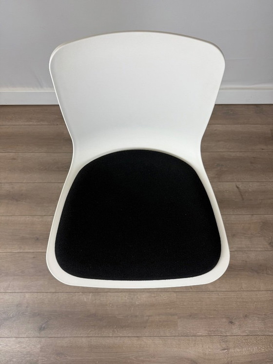 Image 1 of 4x VITRA Hal re barkruk