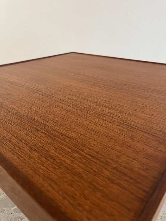 Image 1 of Timeless coffee table made of teak wood