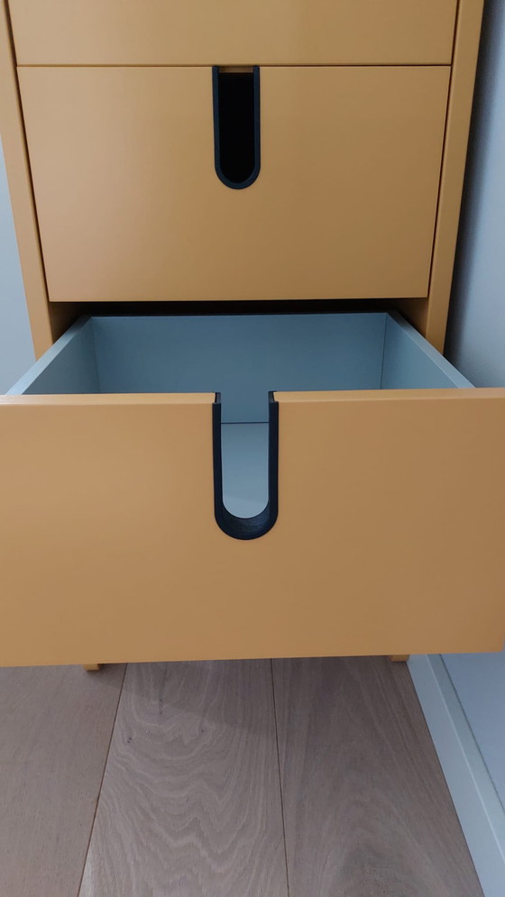 Image 1 of Tenzo Uno kast