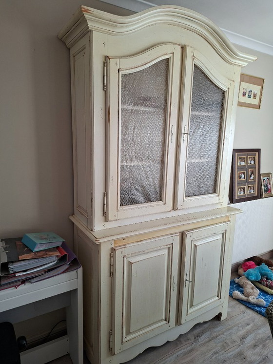 Cremefarbener zweiteiliger zerlegbarer Geschirrschrank aus Holz, Vitrine, Rustic (Foto 5 von 5)