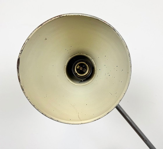 Image 1 of Lámpara de mesa industrial grande, gris, estilo taller, década de 1960