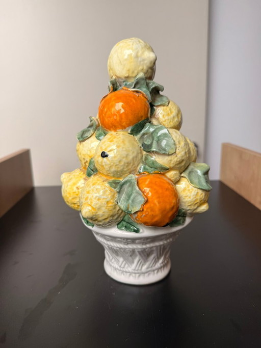 Eine Vintage Italienische Keramik-Zitrusfrucht-Topiary – decoratieve objecten, Ceramic