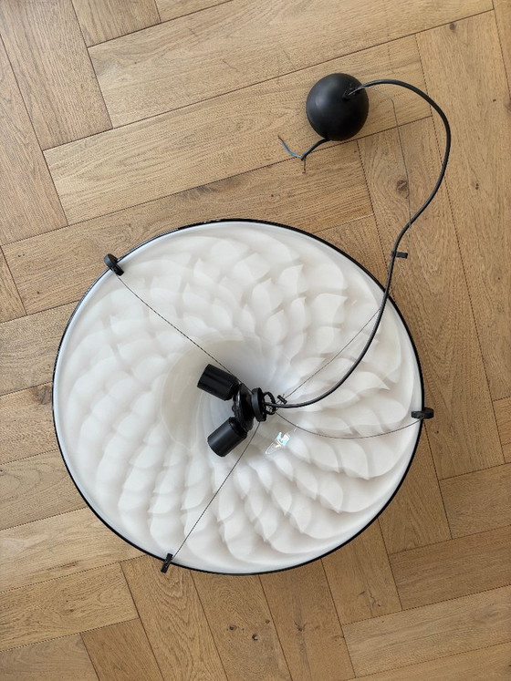 Large Vintage Italian Murano Glass Pendant Lamp – White Swirl Glass – 1970/80's (photo 8 of 12)