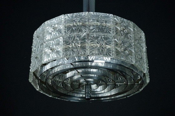 Image 1 of Lampadario vintage Kinkeldey in cristallo e cromo. Germania anni '60
