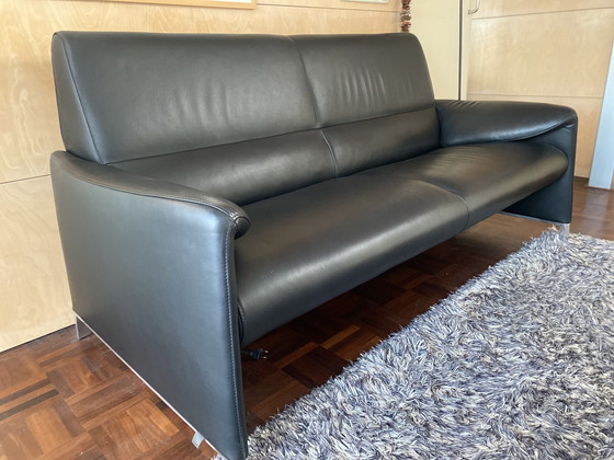 Image 1 of Leolux Felizia 2,5 Zits Bank, Leder Noli 100 Carbone