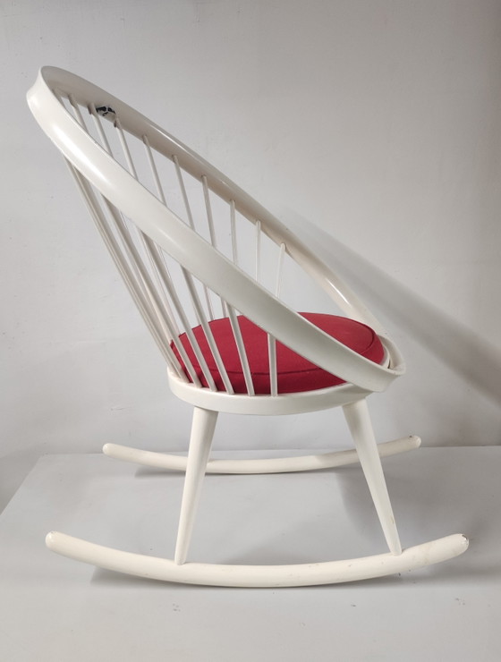 Image 1 of Rara sedia a dondolo Circle - design Yngve Ekström