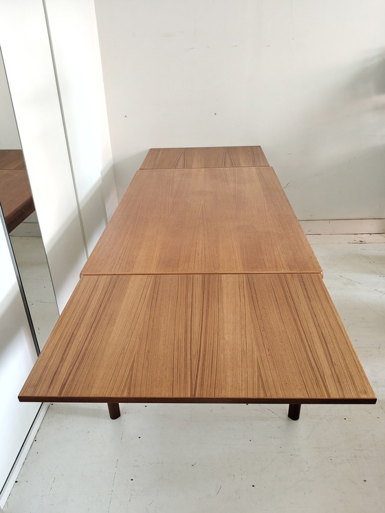 Image 1 of Table de salle à manger vintage | extensible | Henning Kjaernulf | Vejle
