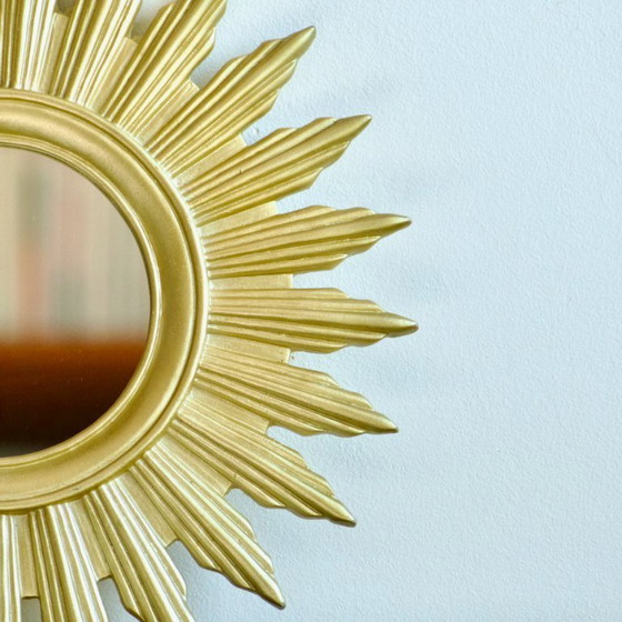 Image 1 of Vintage goudkleurige zonnestralenspiegel