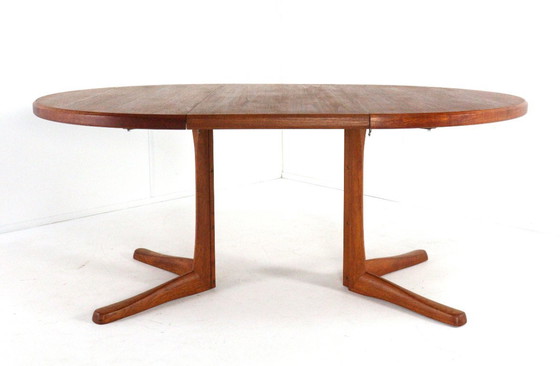 Image 1 of Tavolo da pranzo rotondo estensibile McIntosh 2x in teak vintage