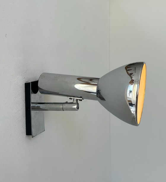 Image 1 of Vintage verstelbare wandlamp, verchroomd metaal, Frankrijk 1970