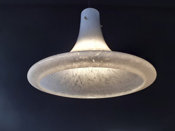 Image 1 of Glashütte Limburg glazen hanglamp model L4234, mondgeblazen streaky hanglamp XXL, jaren 70 glazen lamp