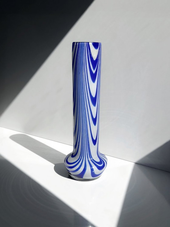Vaso Vintage Carlo Moretti in Vetro Blu e Bianco, Italia Anni '70 – Vasi, Murano Glass (photo 5 of 5)