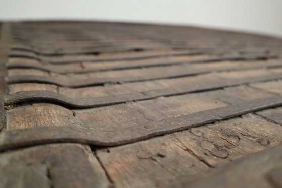 Image 1 of Antico tavolo indiano a carretto con ottone e ferro - c.1800, oggetto Wabi-Sabi