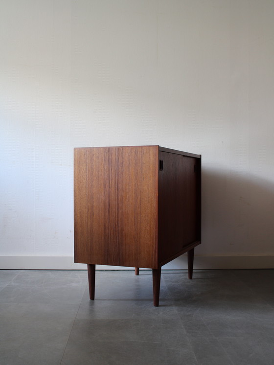 Image 1 of Credenza vintage di N.P. Nielsen con 3 cassetti