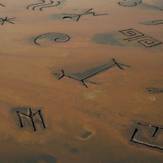 Image 1 of Tavolino da caffè Idir Mecibah