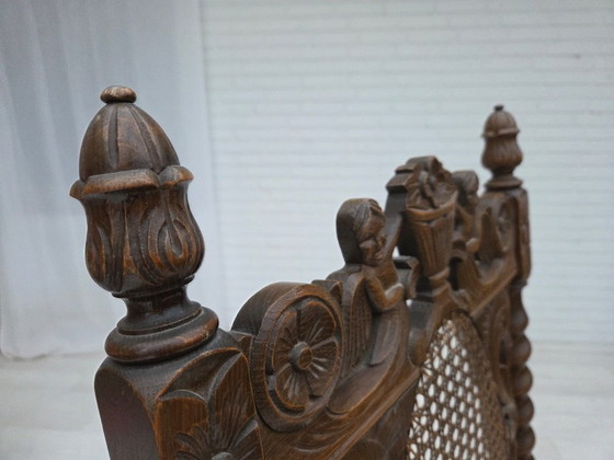 Image 1 of Jaren 30, Deense fauteuil met hoge rugleuning, meubelstof, velours, handgesneden eikenhout.