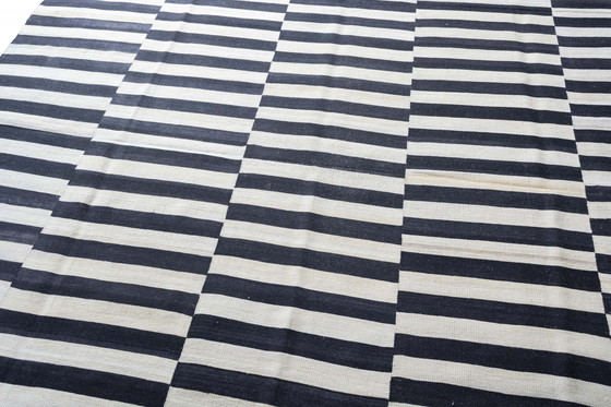 Image 1 of Designer Kelim Fars - 375 x 274 cm