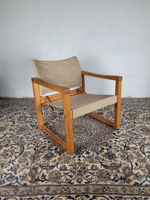 Sedia Diana di Karin Mobrin