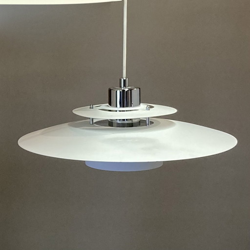 Scandinavian Design Metal Hanging Lamp