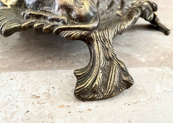 Image 1 of Portaombrelli o portautensili da camino in ottone vintage con scena di caccia