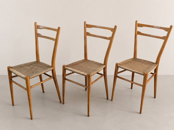 Image 1 of Set di 3 sedie vintage in legno con seduta intrecciata Gio Ponti