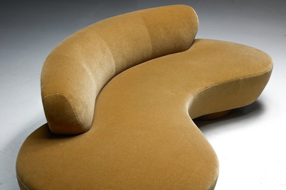 Image 1 of Serpentine Sofa by Vladimir Kagan for Directional, United States, 1980s