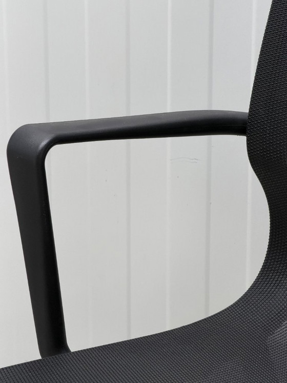 Bralco Moma Netweave Height-Adjustable Desk / Conference Chair – Office chairs, Plastic (photo 6 of 14)