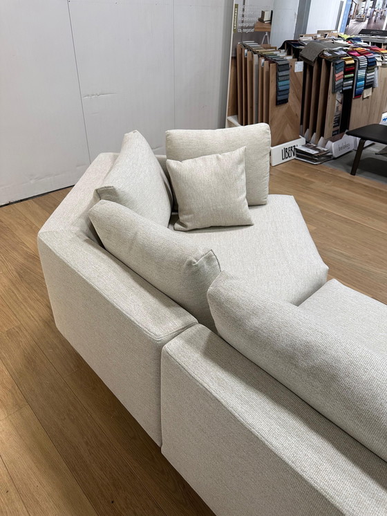 Image 1 of Divano angolare Montis Axel appena rivestito
