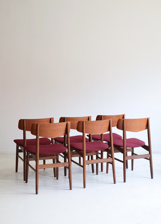 Ensemble de 6 chaises de salle à manger danoises vintage des années 1950/60 – Wood, Textile (photo 5 of 7)