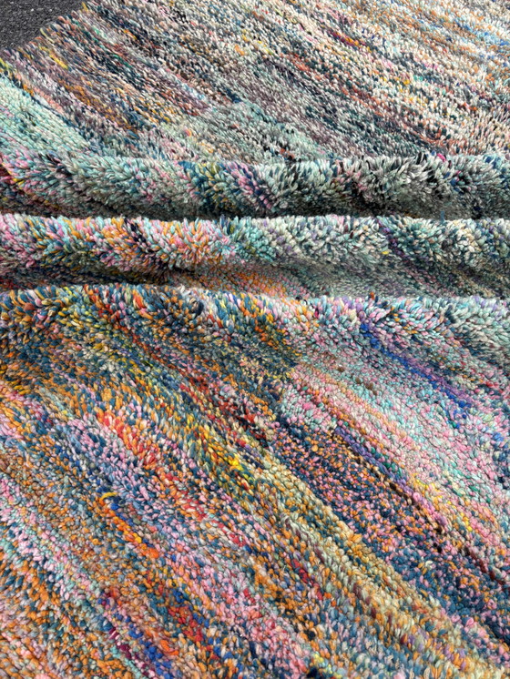 Image 1 of Bunter marokkanischer Berberteppich aus Schurwolle